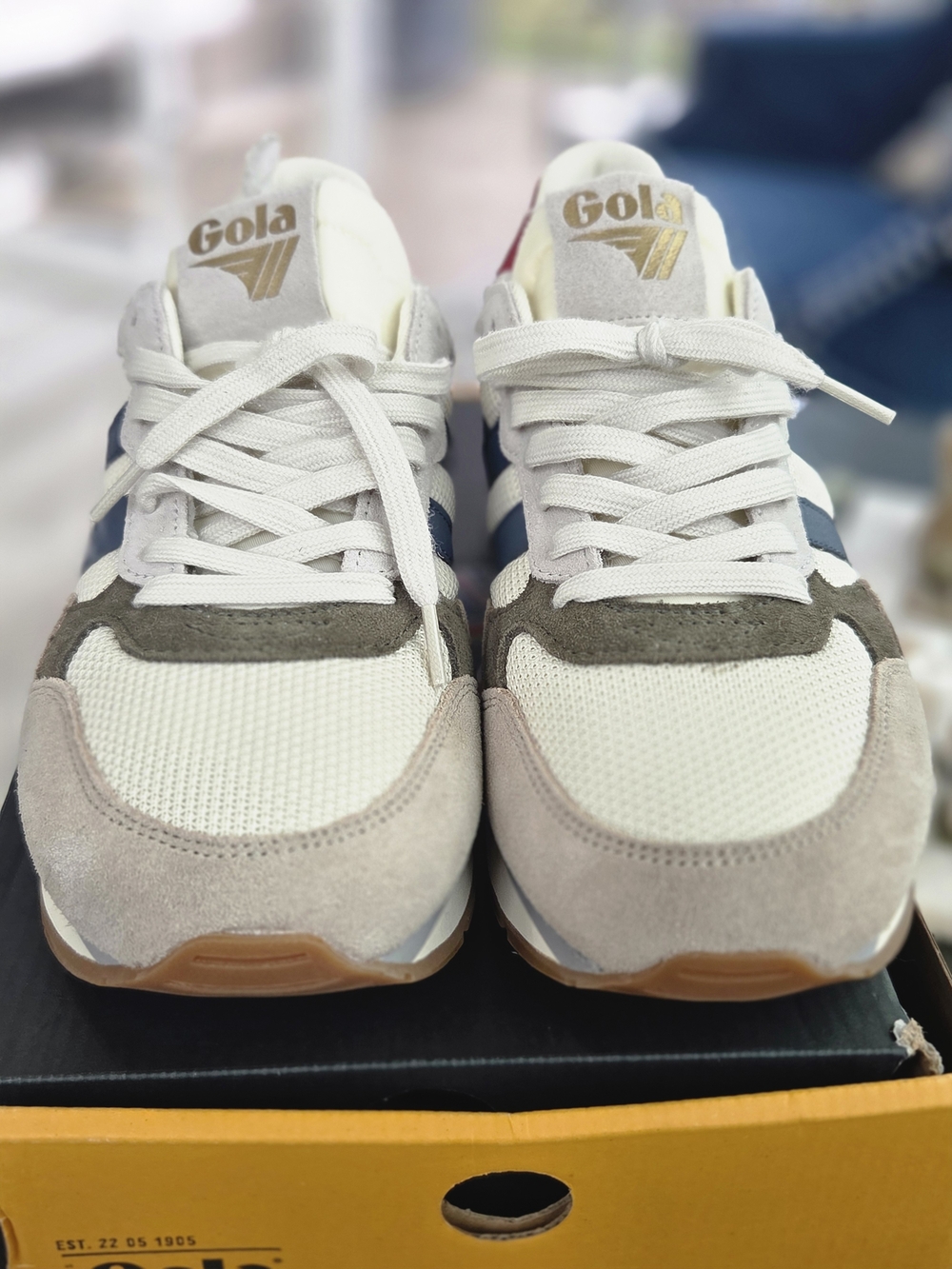 Gola Men’s White & Navy Retro Runner Sneakers